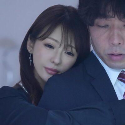 未亡人、禁じられた“密会” 追憶の中出し別荘。 小沢菜穂-1