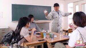 【時間停止男2】①スク水JDをプールで生ハメ②お菓子パーティ中に乱入‼ナマイキ娘に悪戯ヤリたい放題♪③唯一優しかった爆乳〇師の裏の顔を知ってしまい悲しみの中出しSEX‼冴えないオジサンが時間停止で舐めた女どもに精子をブチ込む【妄想エロマン♯りか＆いと＆はずき】-6