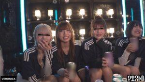 ゴールイン！美少女サポーター達とスタジアム外で秘密のオフサイド！【みゆ/ゆみ/れい/りん】Ver.みゆ＆ゆみ-4