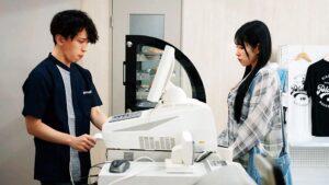 コンビニのバックヤードでセックスをするのが好きな彼女は不倫をしていた。二羽紗愛-3