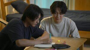 灯りが落ちる前に 交わらない想いがひとつの夜に溶けていく-7