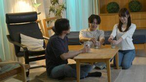 灯りが落ちる前に 交わらない想いがひとつの夜に溶けていく-8