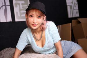 【8K】お隣さん宅に忍び込み引っ越しのご挨拶！お世話になったお礼に勝手に生、生、生の中出し逆夜●い-2