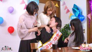 【ようこそ性欲モンスターシェアハウスへ２】～ヤリマン達に四六時中チ〇コを狙われる～①寝起きを襲う色白巨乳「ひまり」②シャワー中でもお構いなしに迫る柔乳ギャル「りか」③帰宅してSEXに即合流するモデル体型美女「りえ」【妄想エロマン♯ひまり＆りえ＆りか】-3