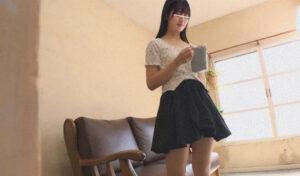 パンツが染みたら即アウト！某下着メーカーのモニターとして参加した女性たちがM字になって執拗な攻めに耐え抜けば報酬GET！！！果たして何人が耐えられるのか！？【配信限定vol.1】-1