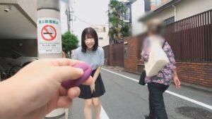 性に興味津々の素人娘たちにリモコンバイブを装着させてお散歩開始?大通り沿い、住宅街で執拗にイタズラして体が火照りきったところを美味しく頂いちゃいます♪-8