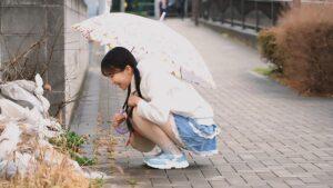 団地の子 両親不在の昼下がり近所のオヤジに性処理オナホドールにされました-2