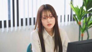 パワハラ女上司の裏の顔～部下に強くあたり散らし、人格否定までする裏で社長の前では従順な玩具だった～-1
